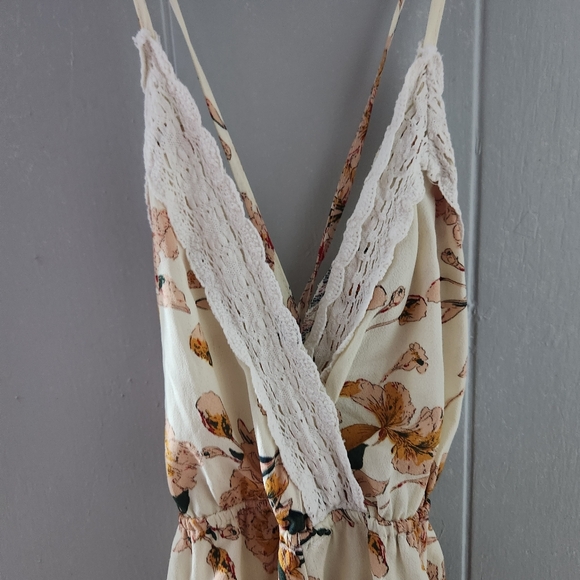 ROMPER - Picture 6 of 6